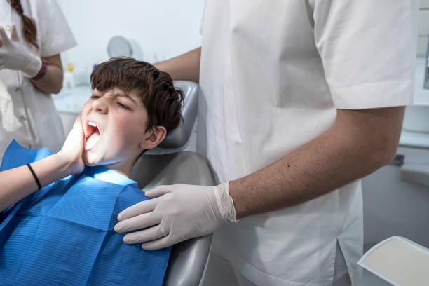 Best Broken or Cracked Tooth Emergency Dentist in Middleport, NY