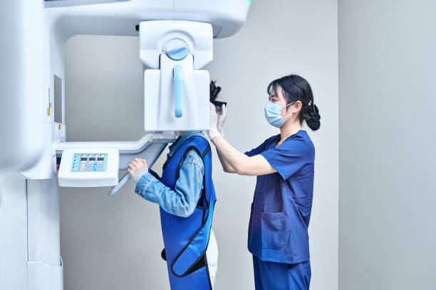 Best Emergency Dental Extractions in Middleport, NY